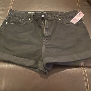 Women’s plus size Jean shorts